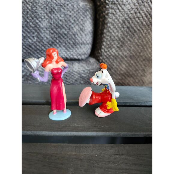 Amblin | Toys | Who Framed Roger Rabbit Pvc Figure 987 Amblin Cake ...